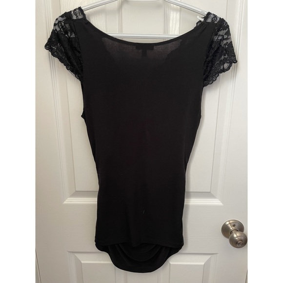 Le Chateau top size small - Picture 2 of 2